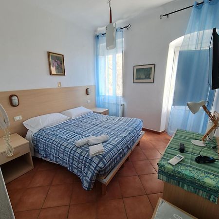 Albergo Genio Porto Venere Exterior photo