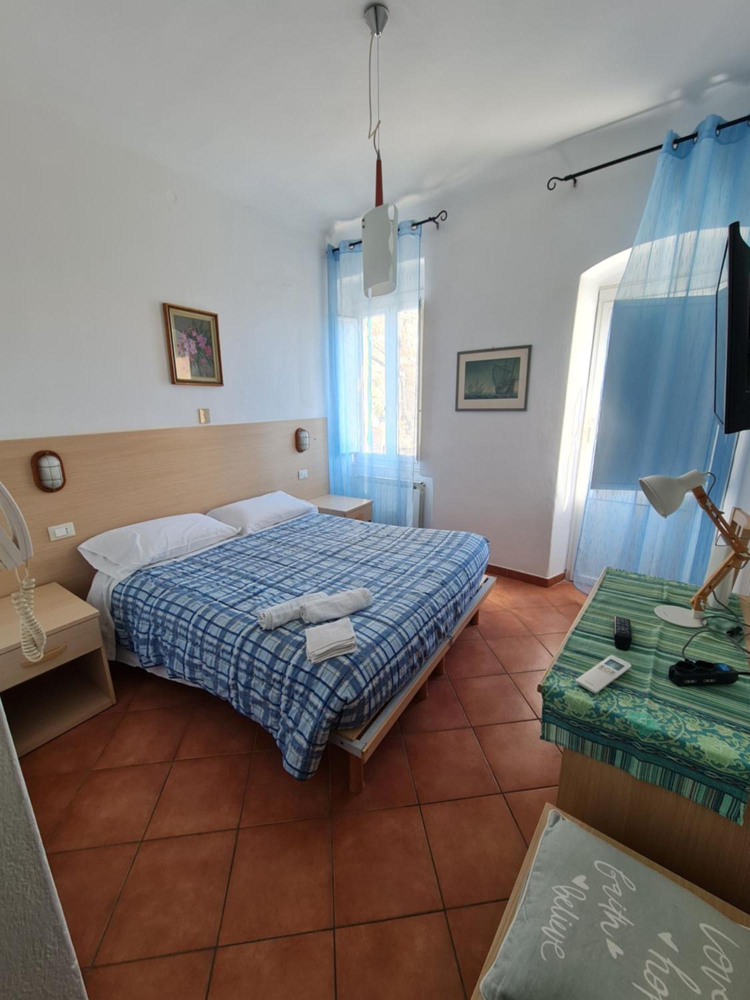 Albergo Genio Porto Venere Exterior photo